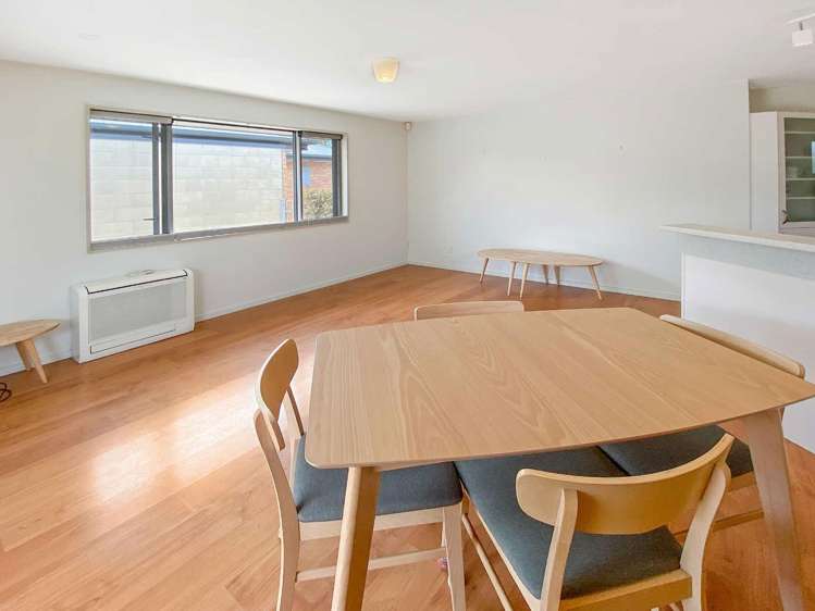 4/85 Yaldhurst Road Sockburn_7