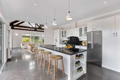 144 Henwood Road_3