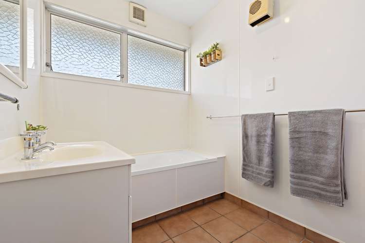 12a Gamblins Road Saint Martins_19