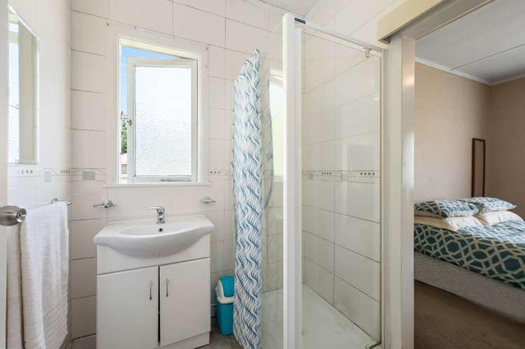 7 Little Road Taumarunui_13