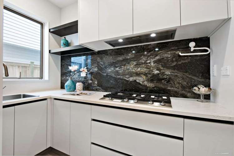 11 Treloar Crescent Hobsonville_9