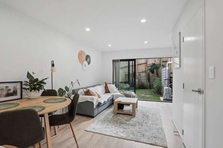3/16 Reynella Drive Massey_5