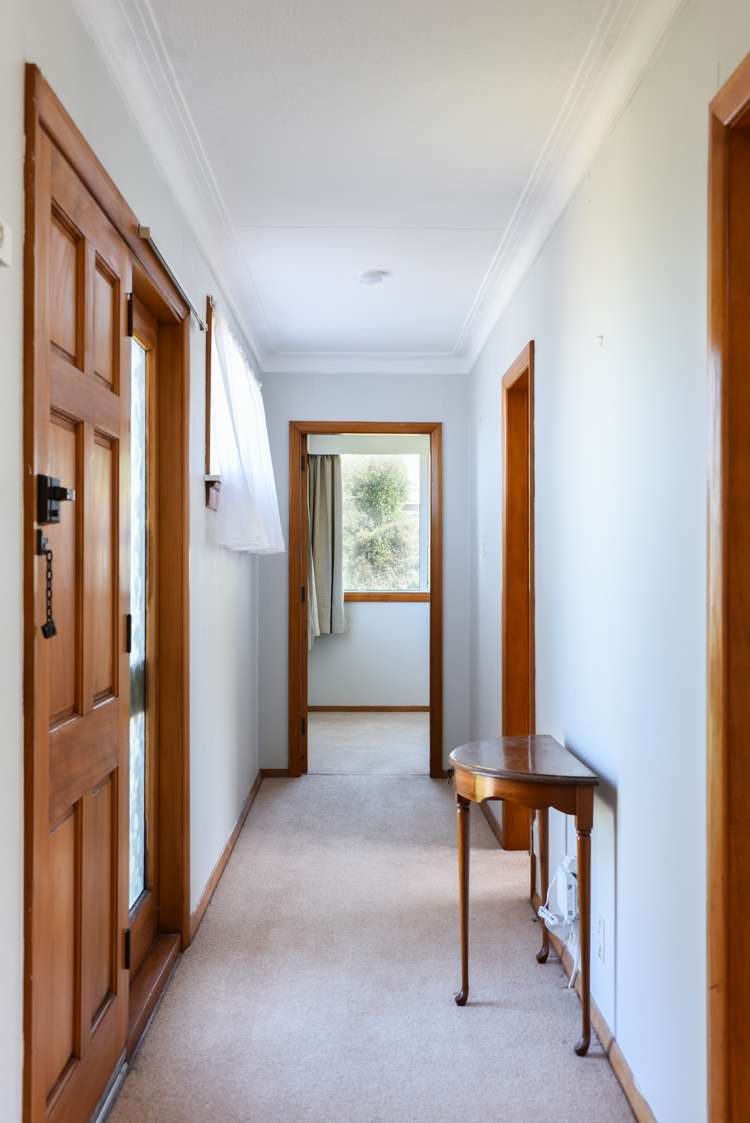 212 Highcliff Road Shiel Hill_13