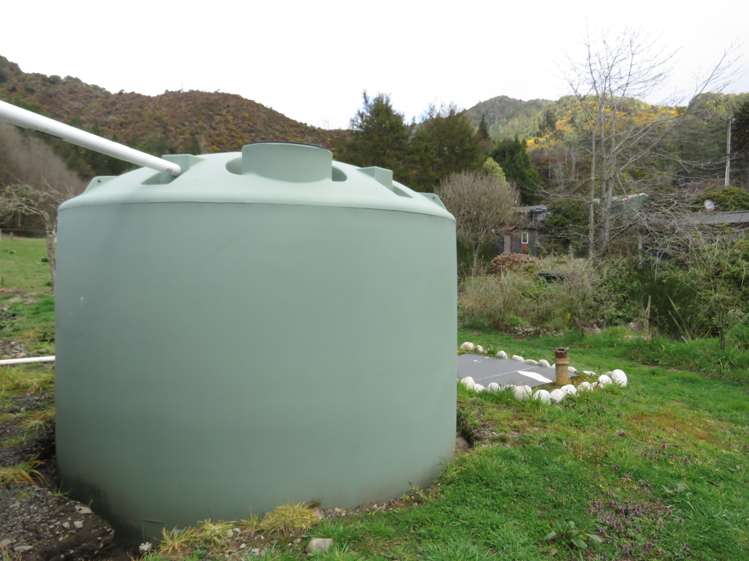 58 Trennery Street Reefton_21