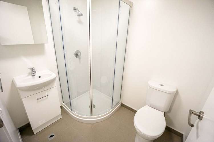 6C/163 Thorndon Quay Pipitea_6