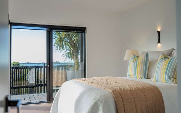 29 Soleares Avenue Mount Pleasant_21