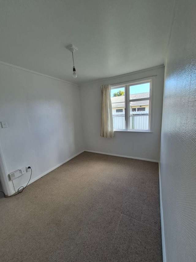 20A Camp Street Silverstream_3