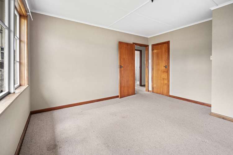 42 Paraekaretu Street Hunterville_11