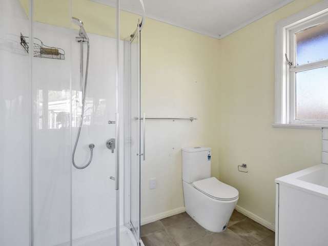 15 Kennard Crescent Karitane_3