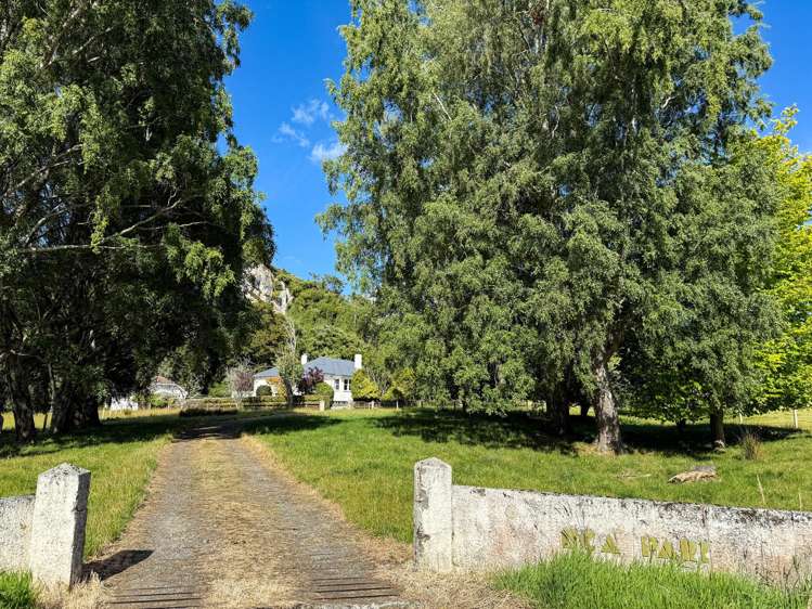 21 Lillburn Valley Road Clifden_5