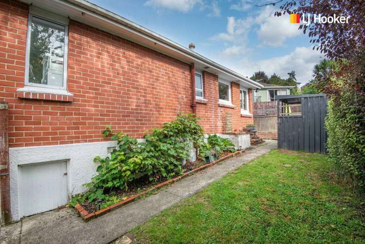 8 Corbett Street Green Island_25