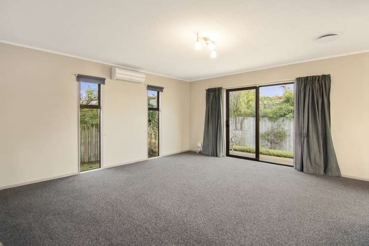 2/50 Polstead Road Stoke_1