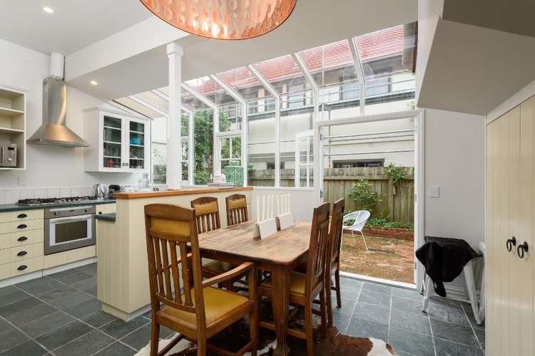 132 Tinakori Road Thorndon_5