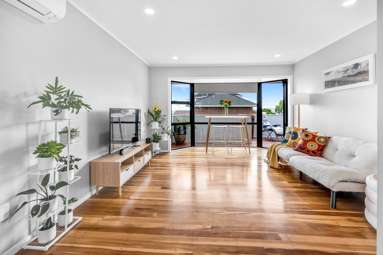 1/180 Sandspit Road_4