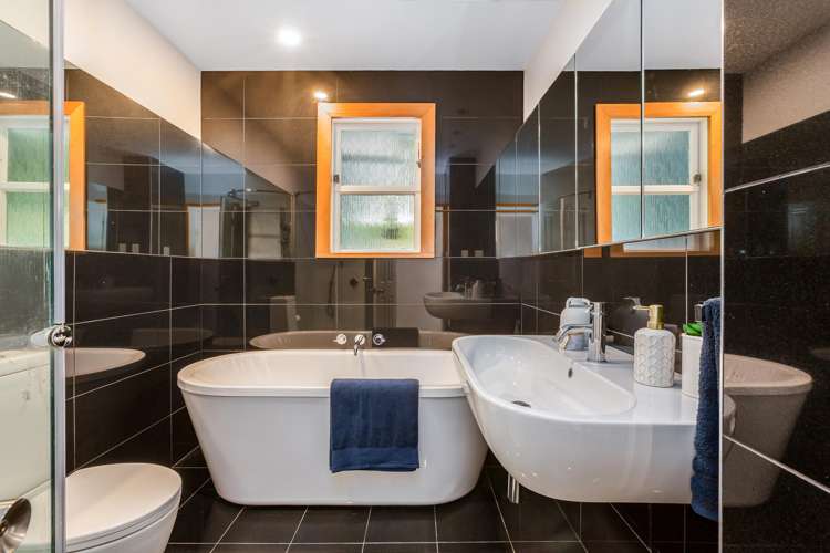 379 Karaka Bay Road Karaka Bays_21