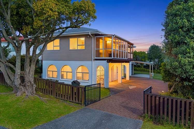 4 Seakens Way Glen Eden_1