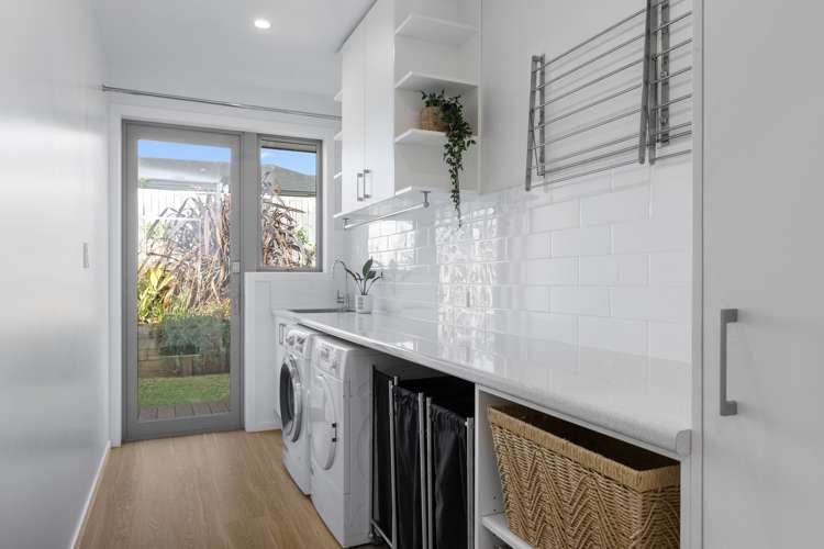 8 Bernora Crescent Bombay_20