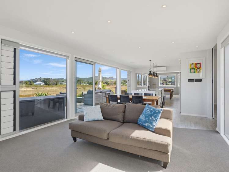 167b Ocean Beach Road Tairua_18