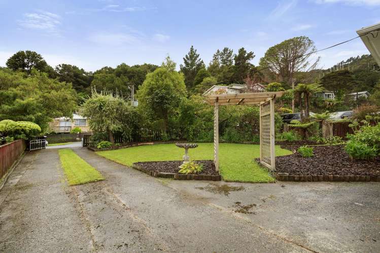 14 Lowry Crescent Stokes Valley_17