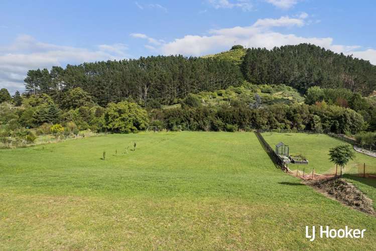 8 Blueberry Lane Waihi_7