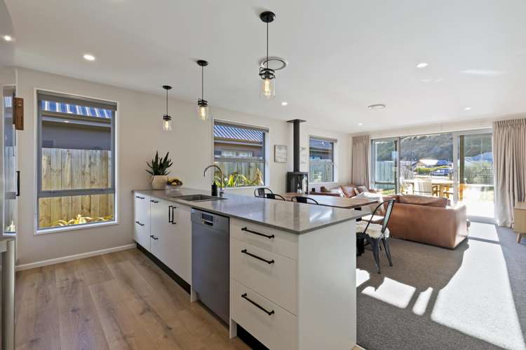 27 Walton Way Lower Shotover_4