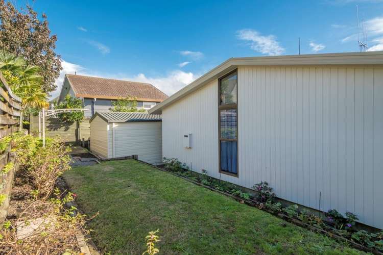 7b Ajax Place Welcome Bay_8