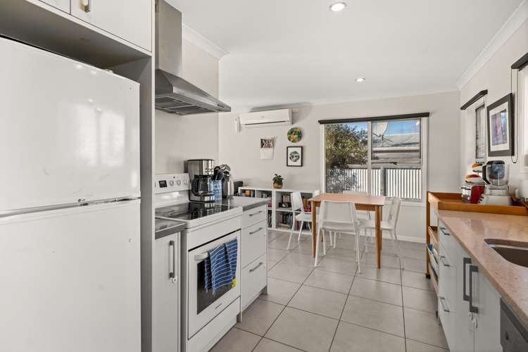 16 Alpha Avenue Coastlands_4