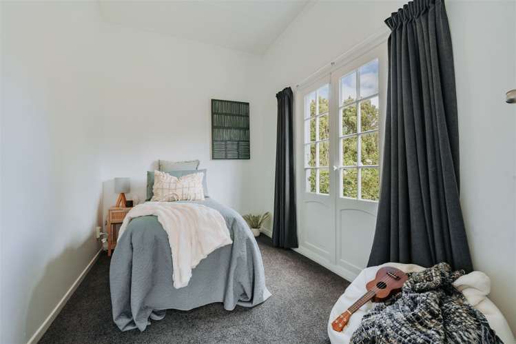 313 Union Street Milton_10