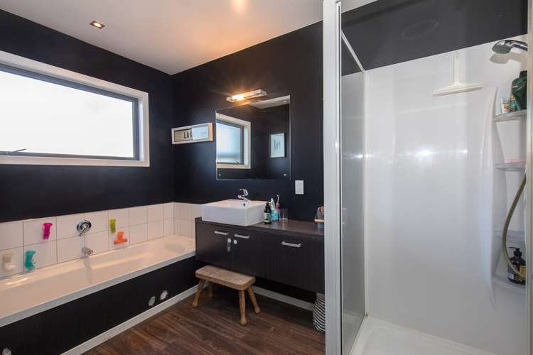 20 Bell Street Lake Hawea_15