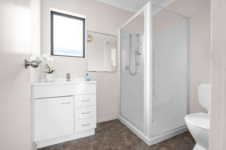 14C Jones Crescent Melville_13