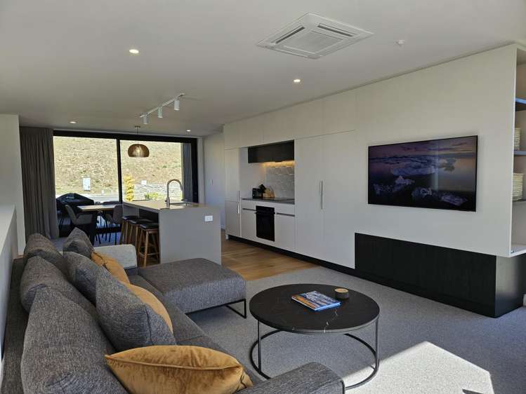 16 Station Bay Rise Lake Tekapo_14