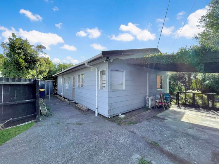 2/20a Tramway Road Beach Haven_2