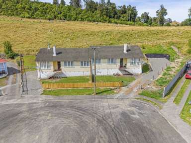 8 and 9 Kingfisher Place_1