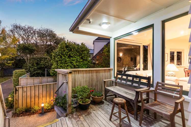 15 Hatton Street Karori_38