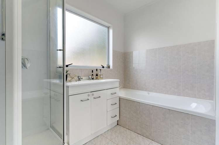 2/328 Rangatira Road Beach Haven_9