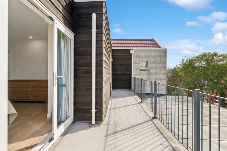 16 Almond Grove Greenhithe_21