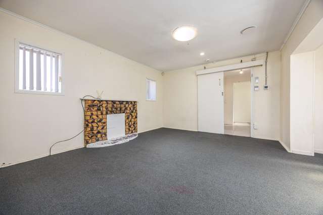 725 Massey Road Mangere_4