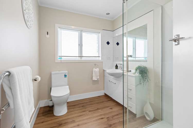 68A Margaret Road Bellevue_11