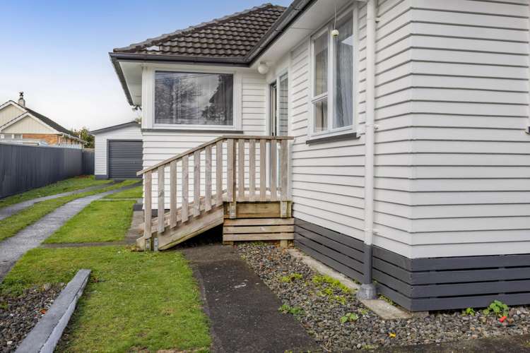 3 Falstaff Street Stratford_24