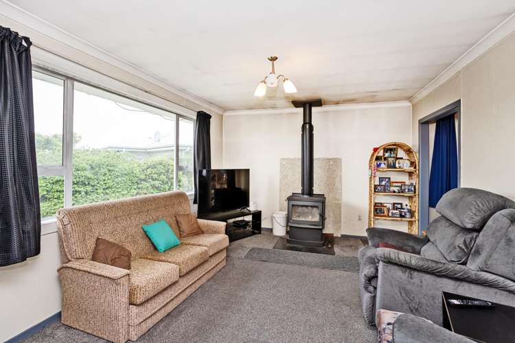 62 Lothian Crescent Strathern_8