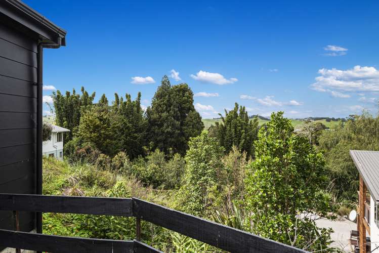 19 Tauraroa Road Maungakaramea_13