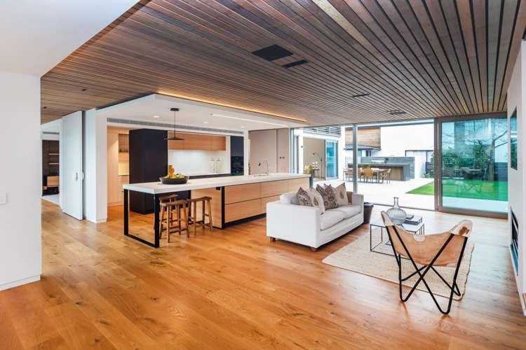 23 Desmond Street Merivale_22