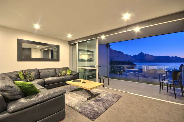 13/60 Hallenstein Street Queenstown_1