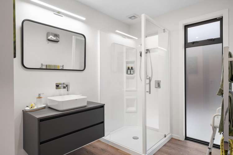 64 Les Wakefield Road Mapua_19