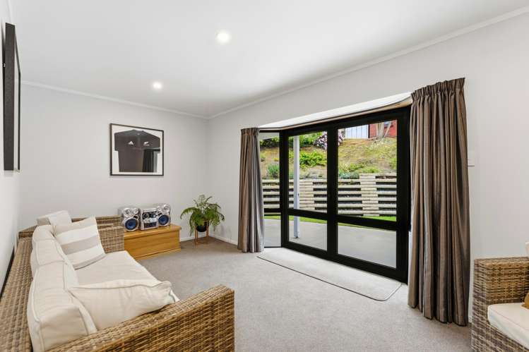 25 Joe Brown Avenue Mosgiel_16