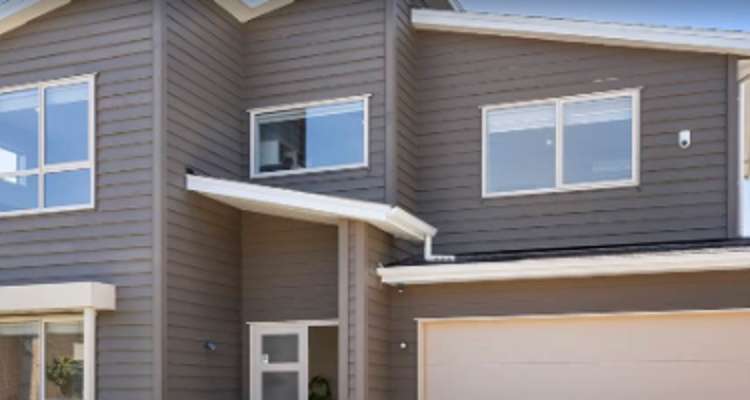 10 Rosewell Crescent_0