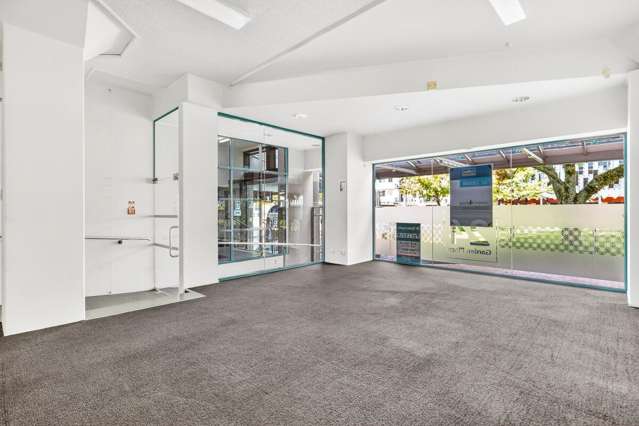 24 Garden Place Hamilton City Central_4