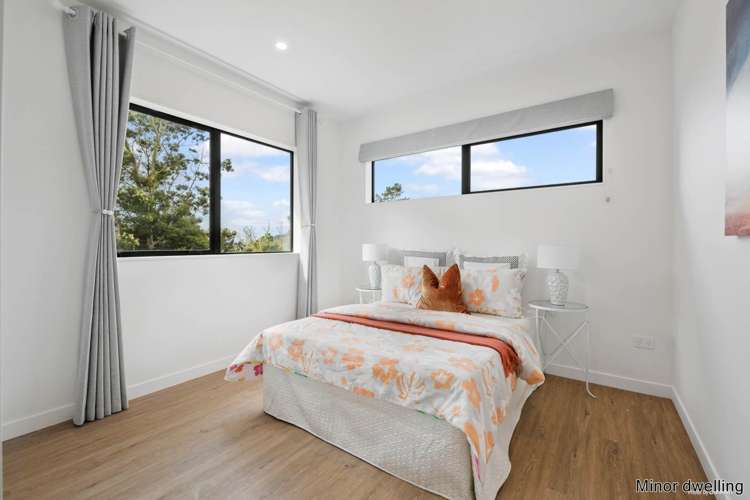 1261 East Coast Road Redvale_25