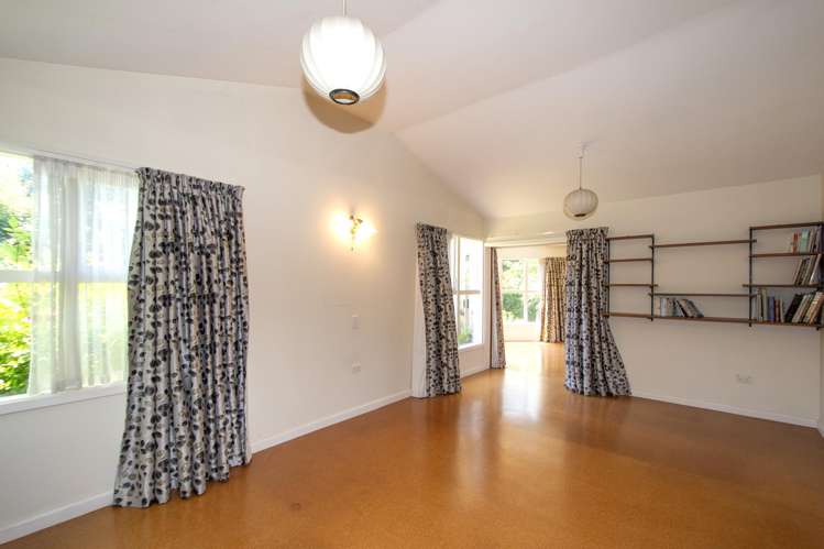 49 Torquay Place Bryndwr_12