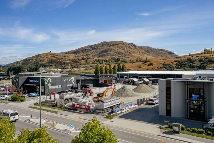 13, 15, 17 Glenda Drive Frankton_16